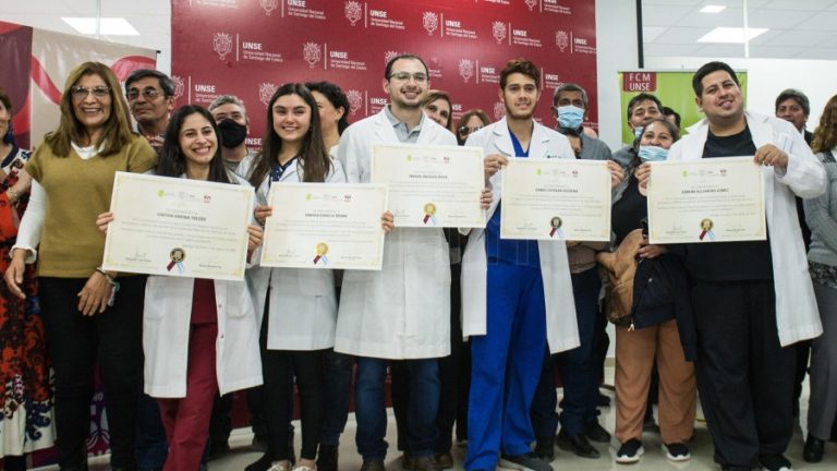 Santiago del Estero tiene los primeros médicos formados íntegramente en la provincia