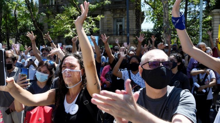 Frenaron el traspaso del edificio de la escuela de sordos al proyecto «Distrito del Vino»