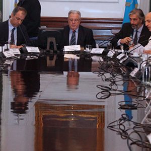 La UBA formalizó la revocación del permiso a la FUBA para la venta de apuntes